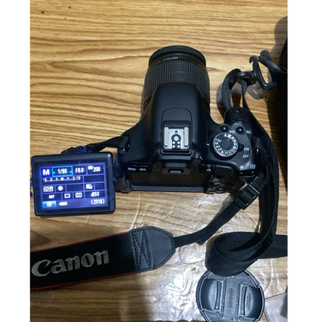 Camera Canon 600D bekas