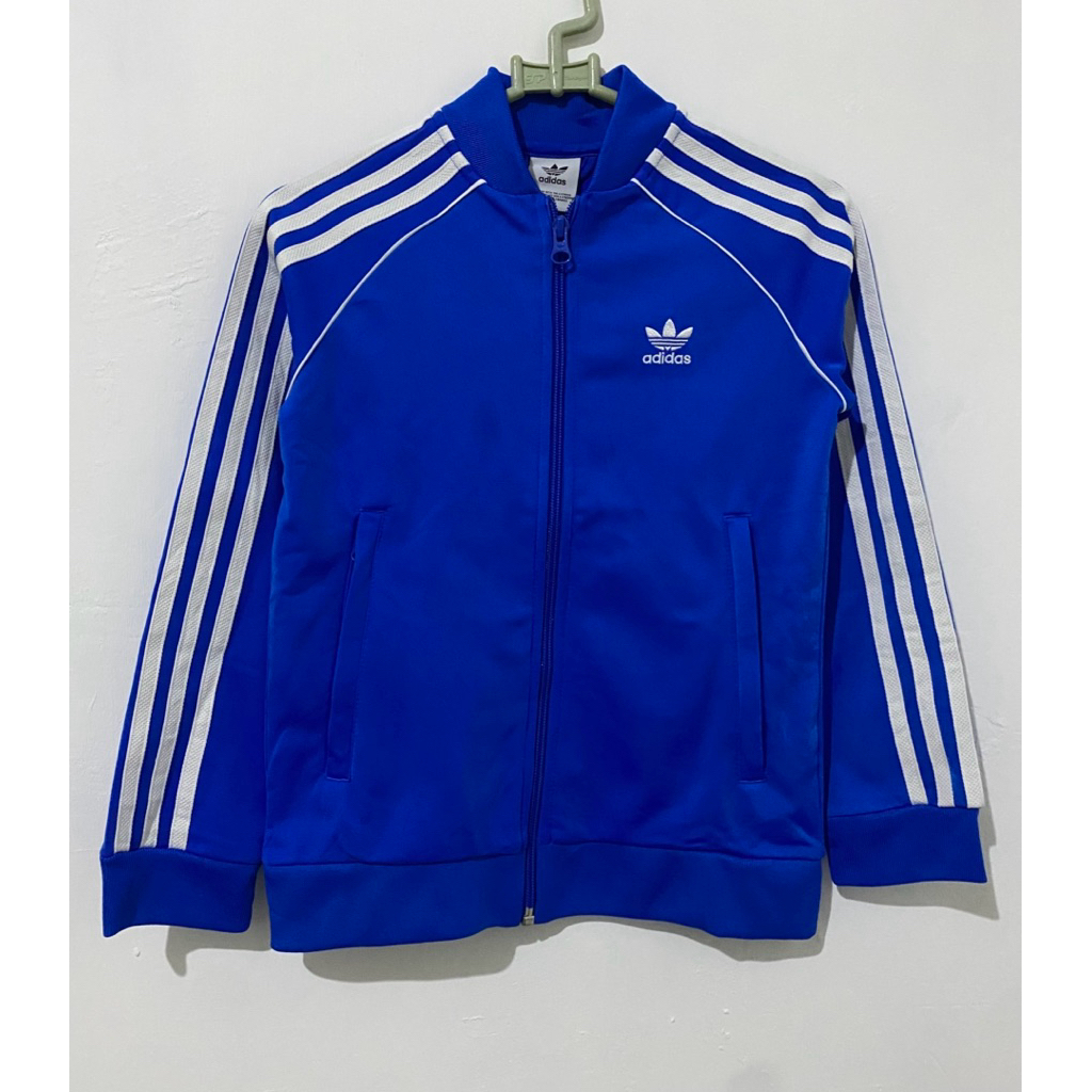tracktop Adidas bunga superstar suit casual style outfit mewah