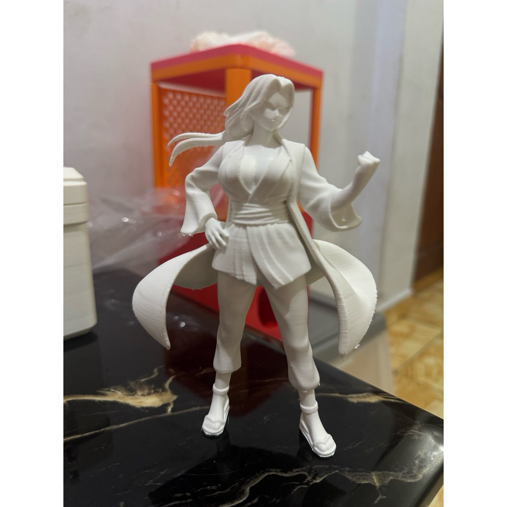 action figure tsunade