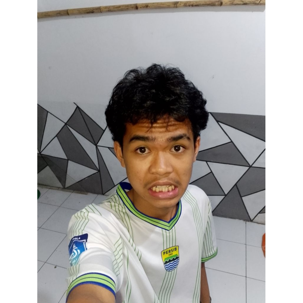 Jersey EPA Persib u18 23/24 bekas pemain