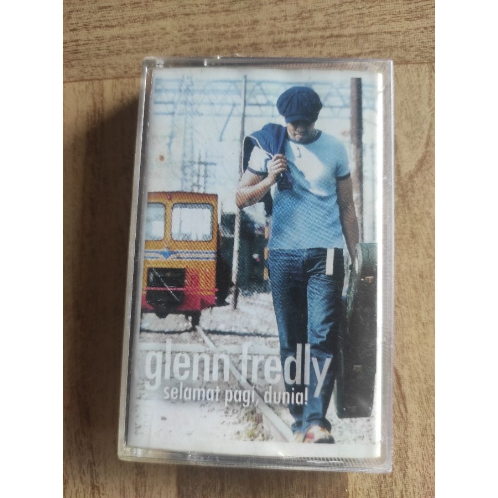 kaset pita GLENN FREDLY "selamat pagi dunia"