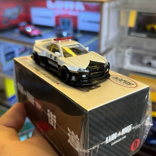 MINI GT X KAIDO HOUSE NISSAN SKYLINE R34 POLICE UNSEALED MULUS