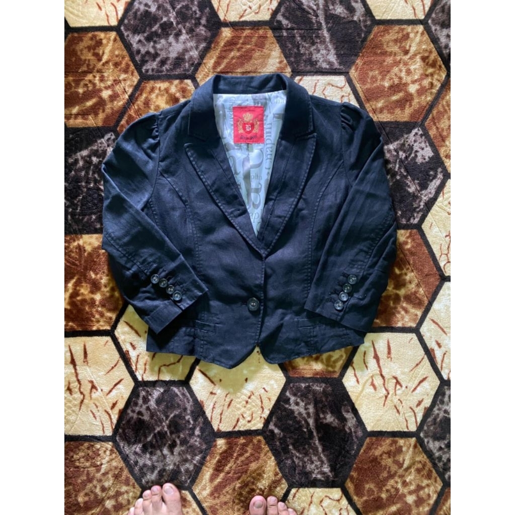 Blazer, Knit, Cardi, Kemeja, Celana Kain, Levis, Baju Kondangan - Pakaian Wanita Preloved