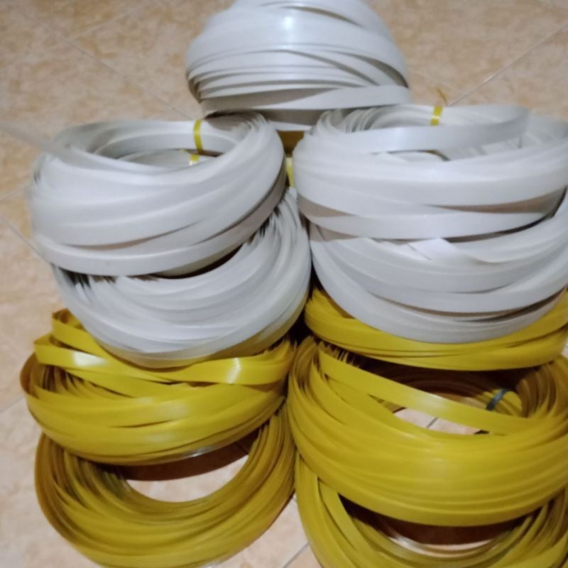 SALE 5.5 Tali Peti / Tali gebang layangan / Pita Sendaren Pita Sawangan Tali Peti Gulungan