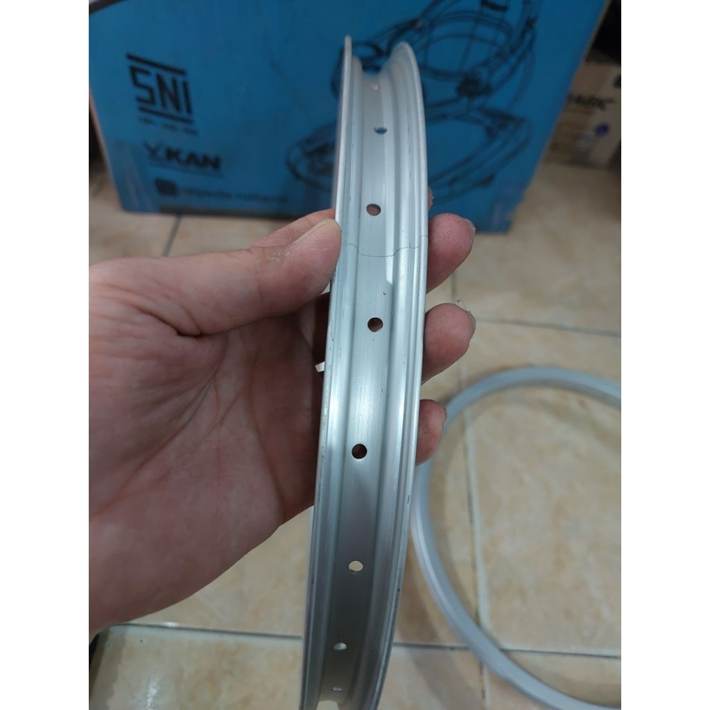 velg 18 sepeda bahan aloy ( satuan)
