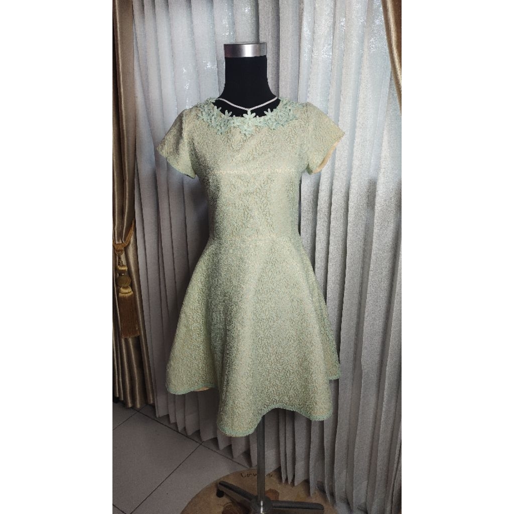 [PRELOVED] M*OST Dress Lengan Pendek Wanita Hijau Muda S