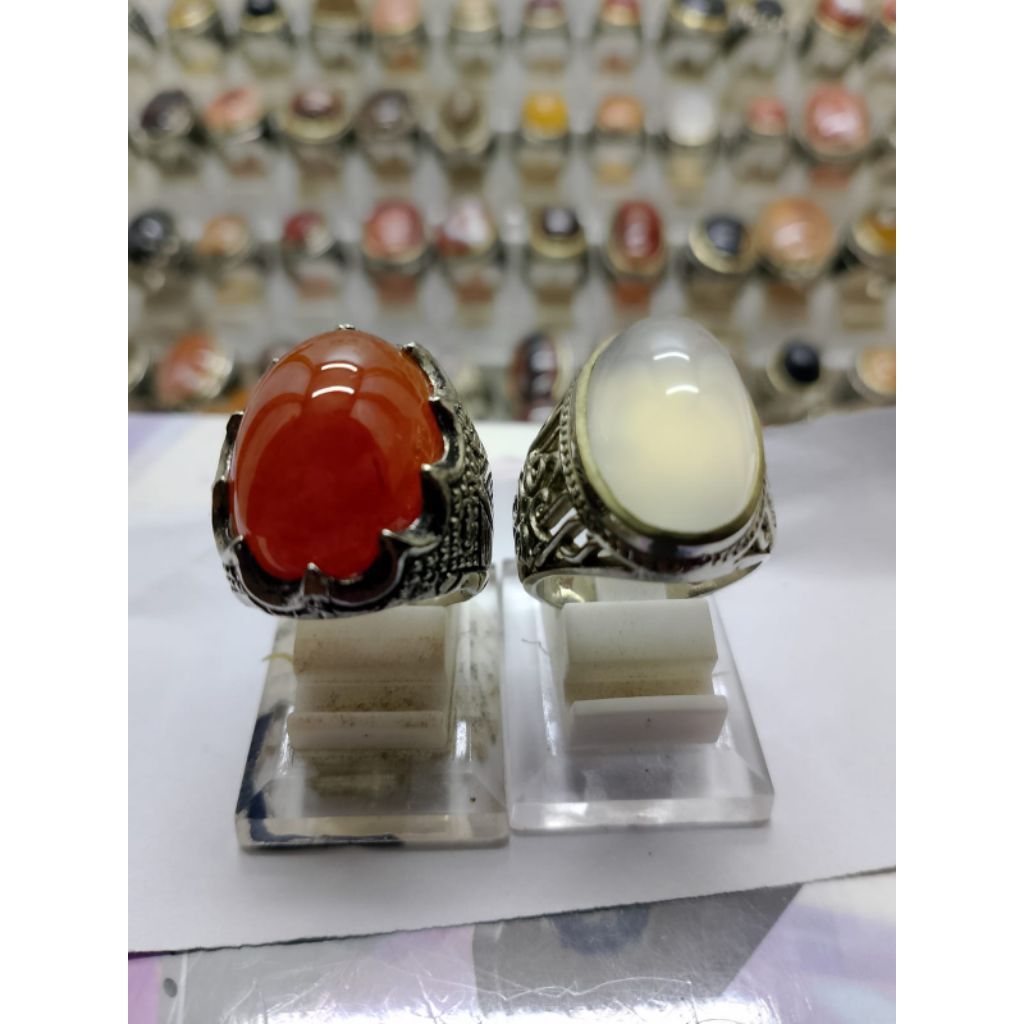 batu anggur putih +cempaka merah
