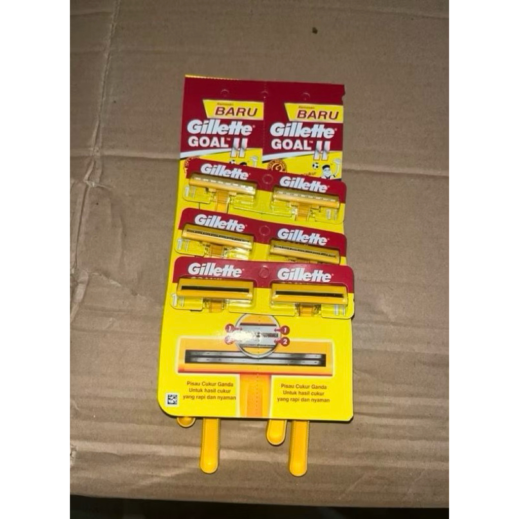 Gillette Gold Kuning Cukuran Jenggot Kumis isi 6PCS