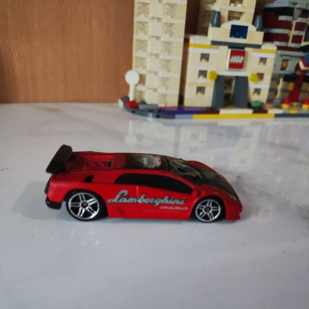 Hotwheels Loose Lamborghini