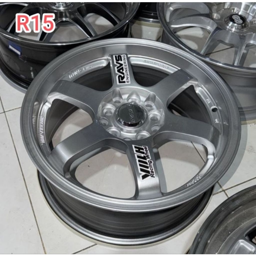 Velg Rays TE37 R15 5x114 / 100