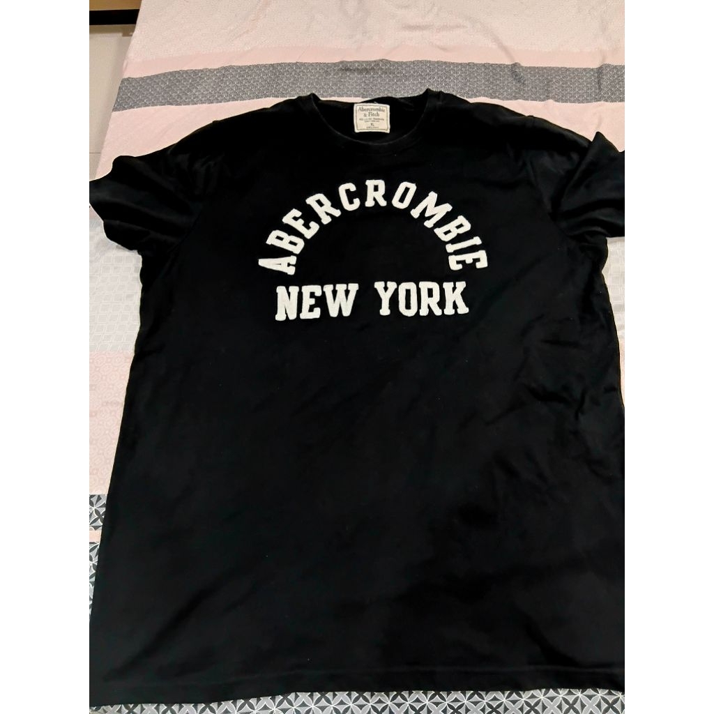 Baju AberCrombie ( Harga Rp 55.000 Sisa Rp 35.000 Transfer Shopee ) Size : XL