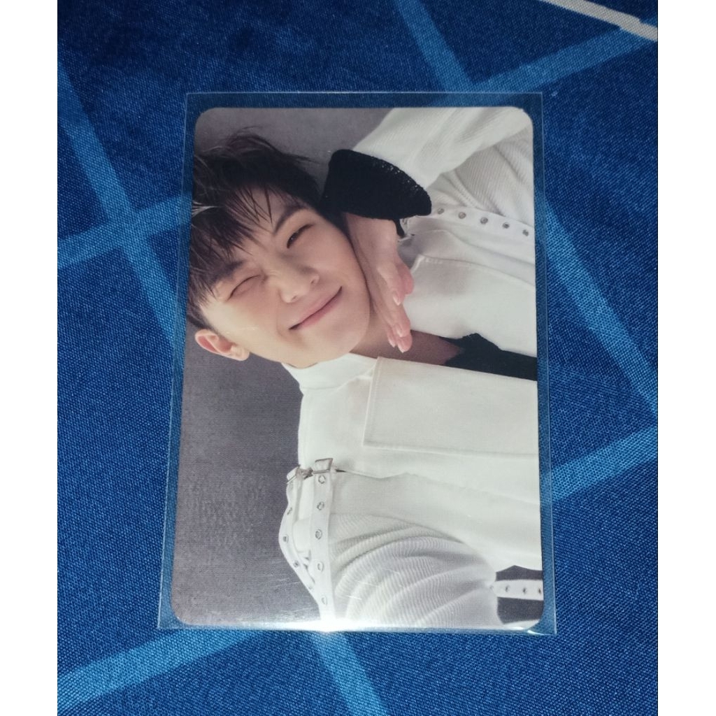Pc WOOZI CENTIL FACE THE SUN SHADOW