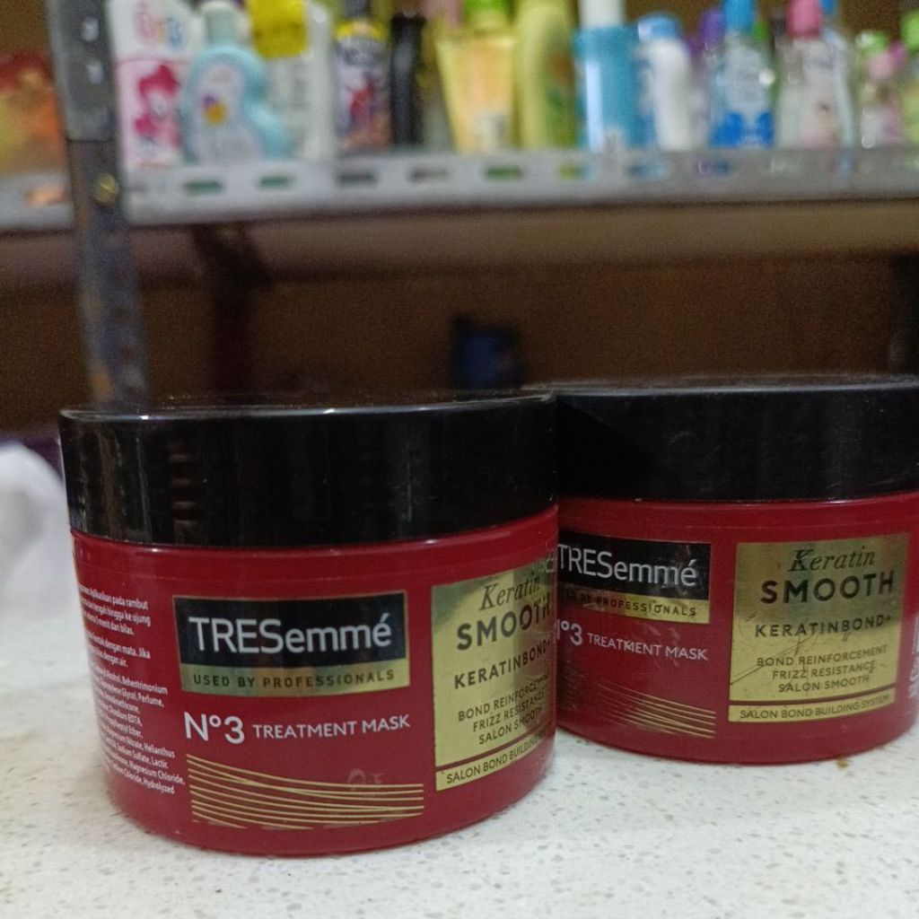 TRESEMME Keratin Smooth