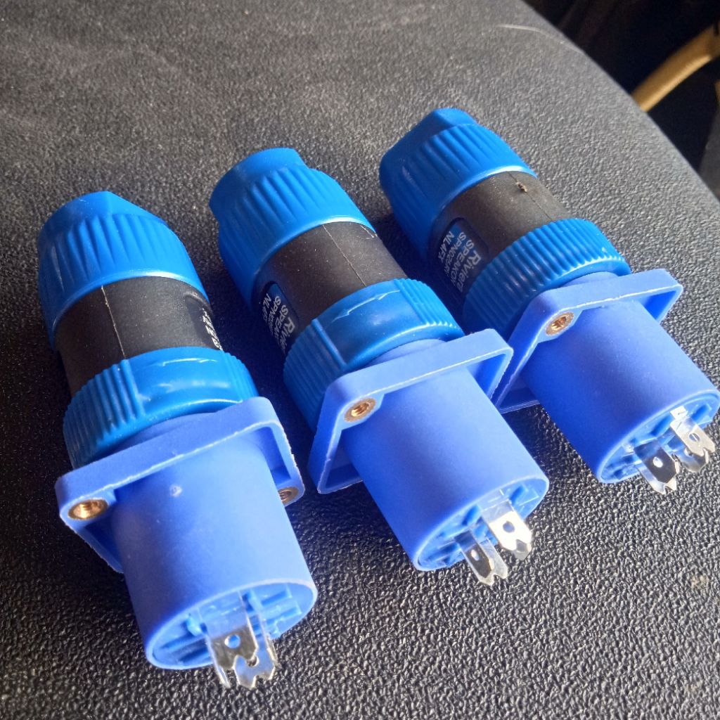 Jack spikon + soket spikon speaker 1 set biru