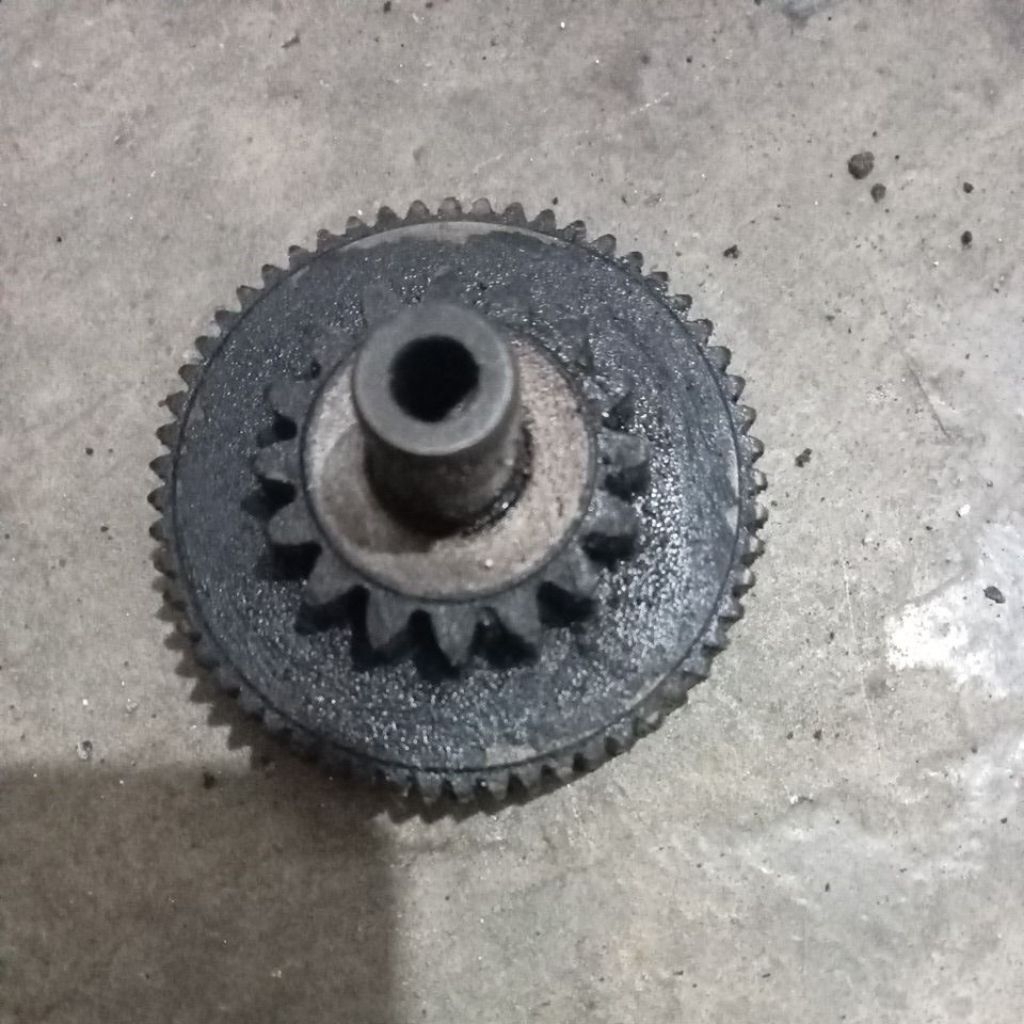 PINION GEAR GIGI SATATER YAMAHA MIO J ORI COPOTAN MOTOR SIAP PAKAI