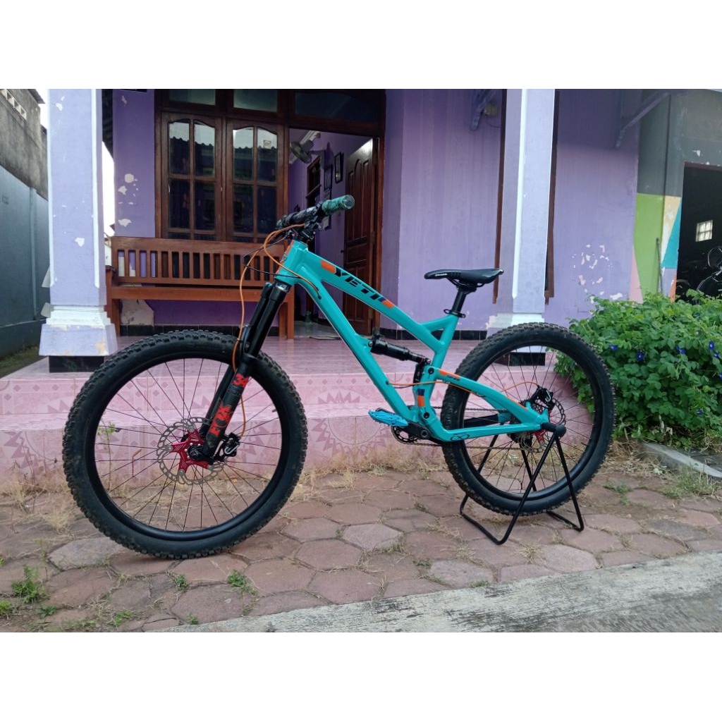 Yeti SB66 size S