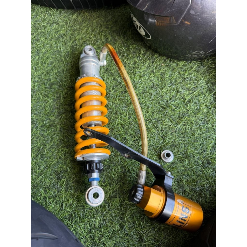 Shock Belakang Ohlins ori Ninja Second no dus