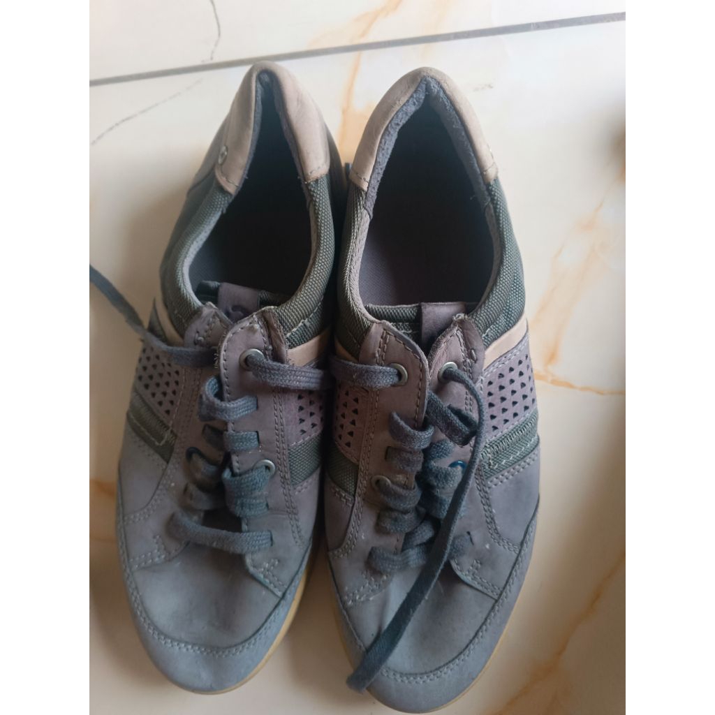 Sepatu Preloved ecco