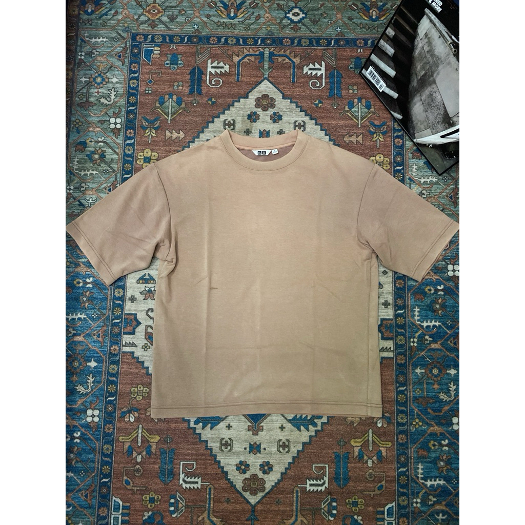 Kaos Uniqlo U Airism