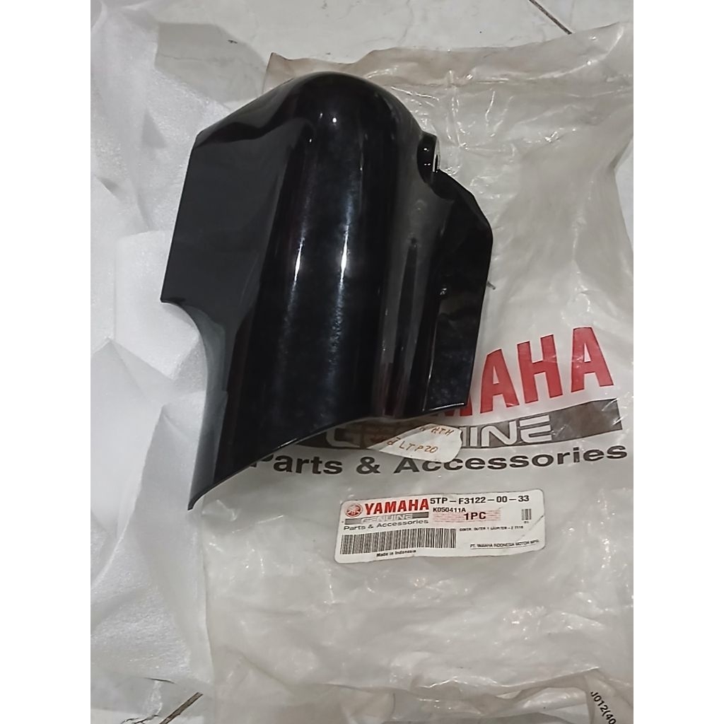 5TP - F3122 - 00 - 33 COVER TUTUP SHOCK DEPAN KIRI HITAM YAMAHA YUPITER Z ORIGINAL BARU YGP