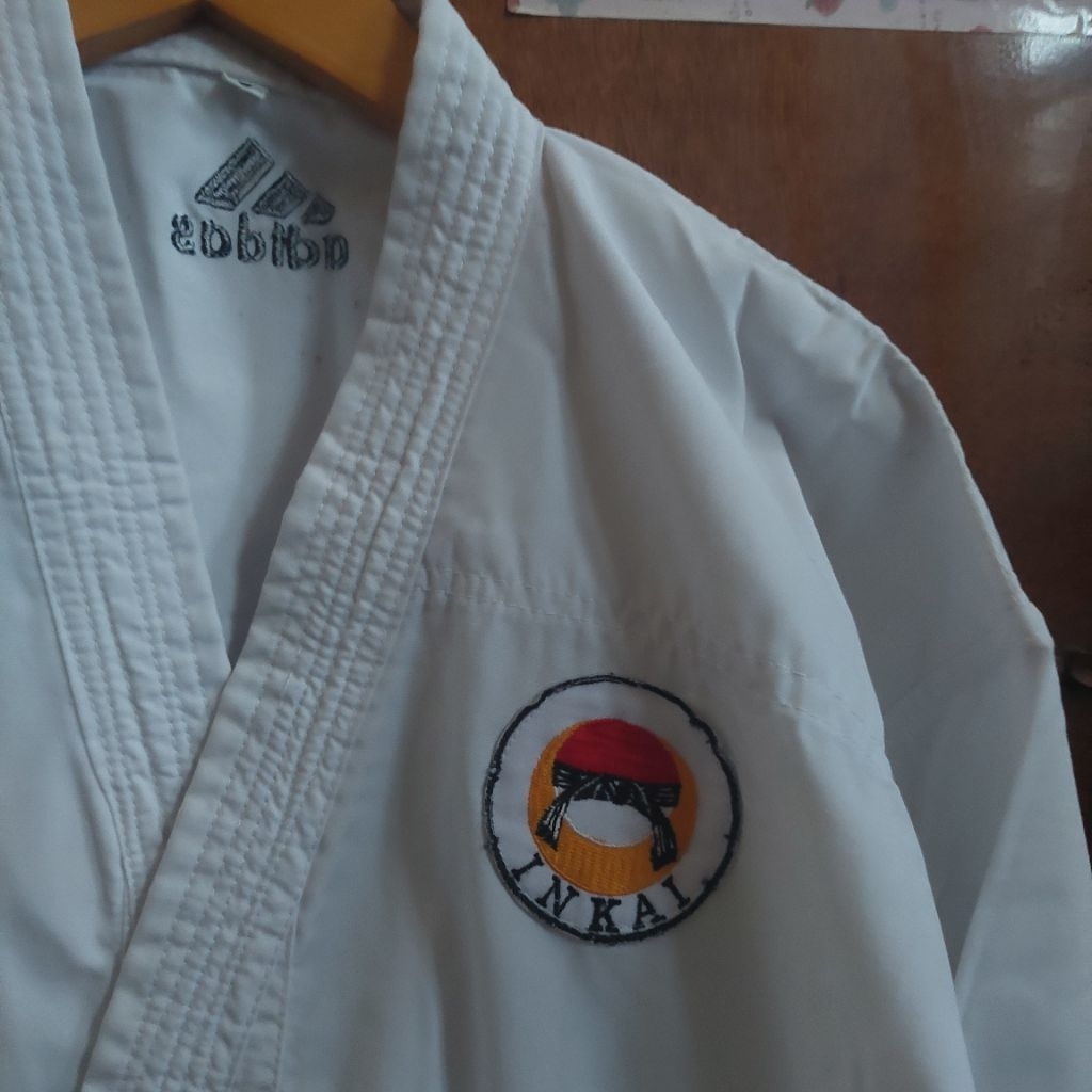 Preloved Like New Set Baju Karate Inkai Adidas size 5