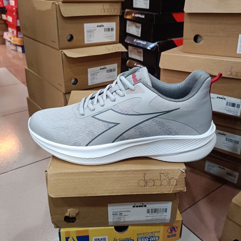 SALEE DIADORA NAIL GREY MEN'S