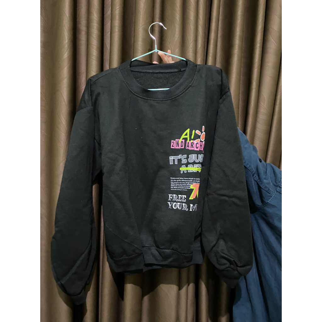 (PRELOVED With Minus) 2nd Archive Sweater/Sweatshirt - Warna hitam
