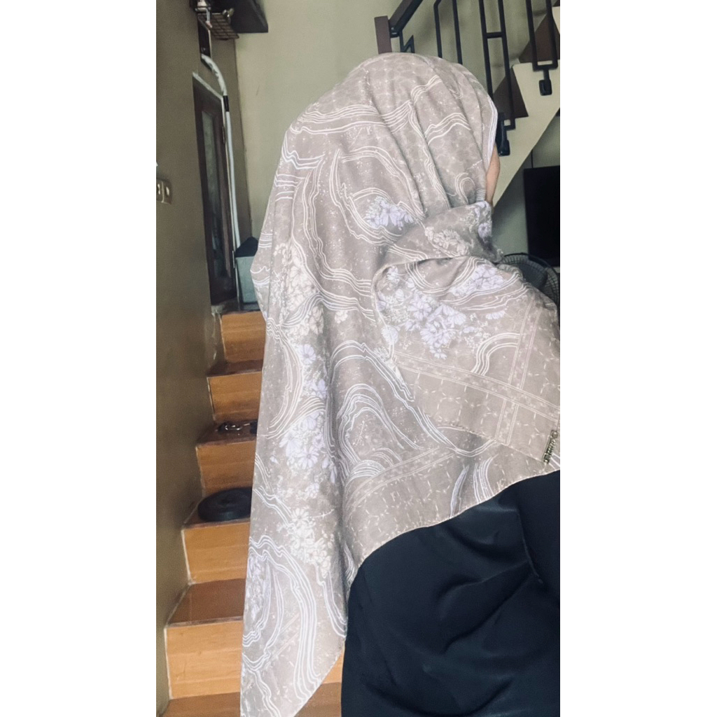 Preloved hijab Kamiidea