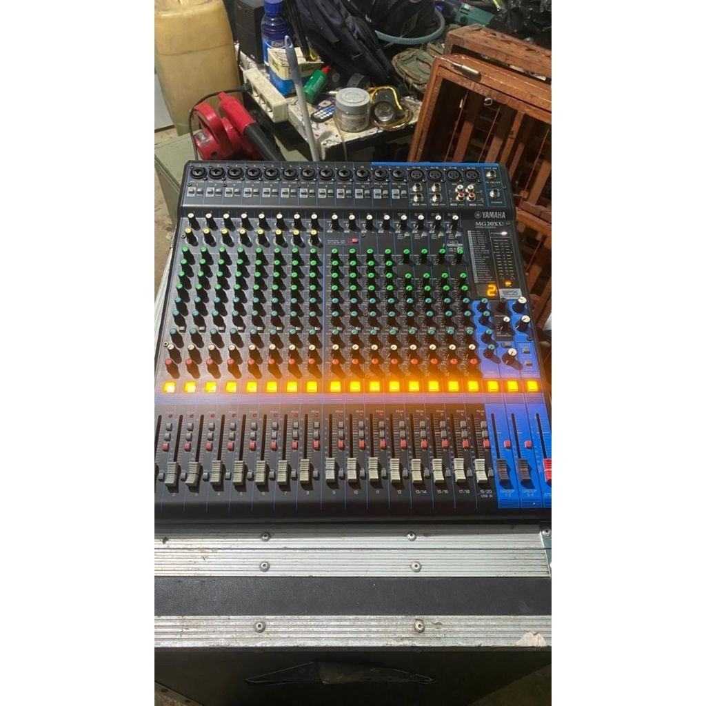 Mixer Audio YAMAHA MG20XU original