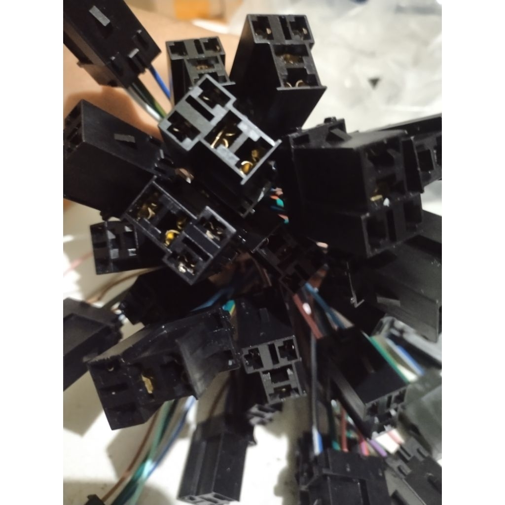 SOKET RELAY DENSO OMRON 4 KABEL 4 KAKI