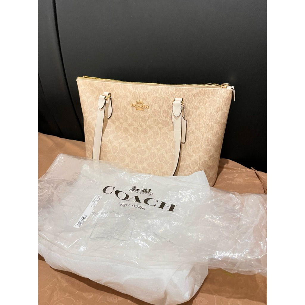 Preloved Coach Gallery Tote Bag Sand Chalk