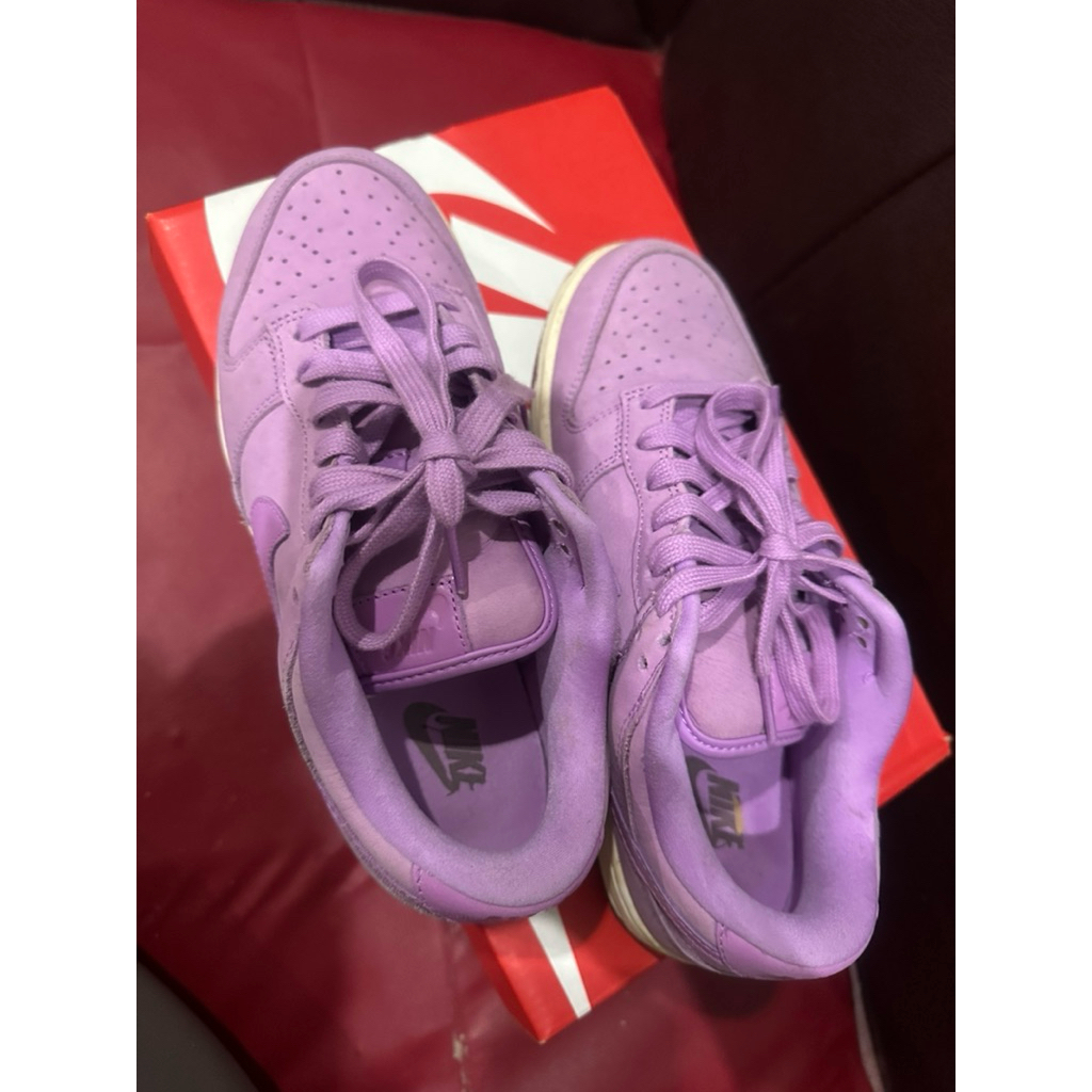 nike dunk low  prm mf woman