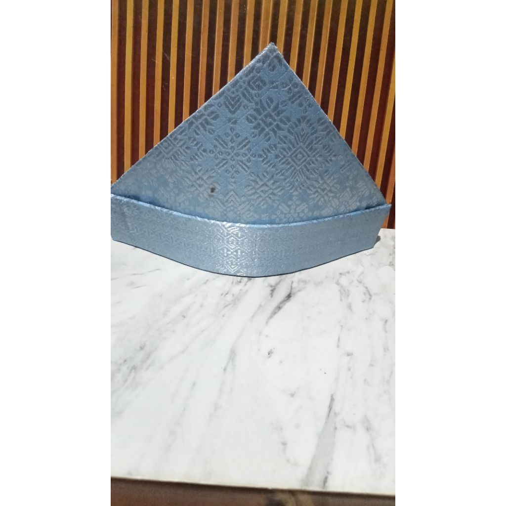 songket Palembang biru muda