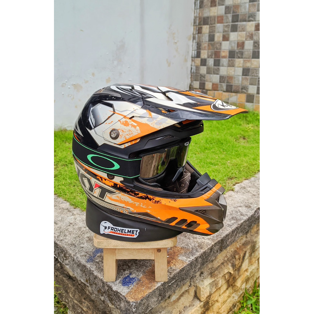 KYT CROSS ORIGINAL SECOND