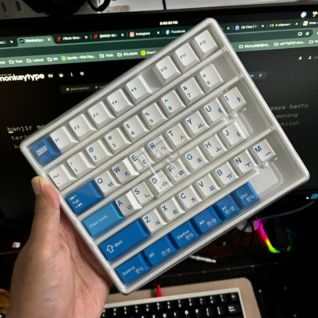 [Preloved] Keykobo Soju White Alphas + Clear Novelties Bundle + Spacebar kit (tidak dijual terpisa)