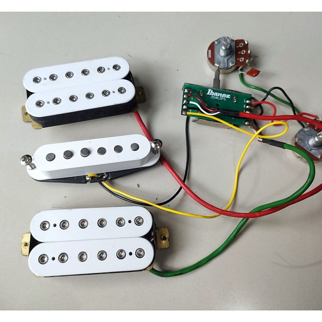 Pickup Ibanez Quantum Original HSH White electrik guitar