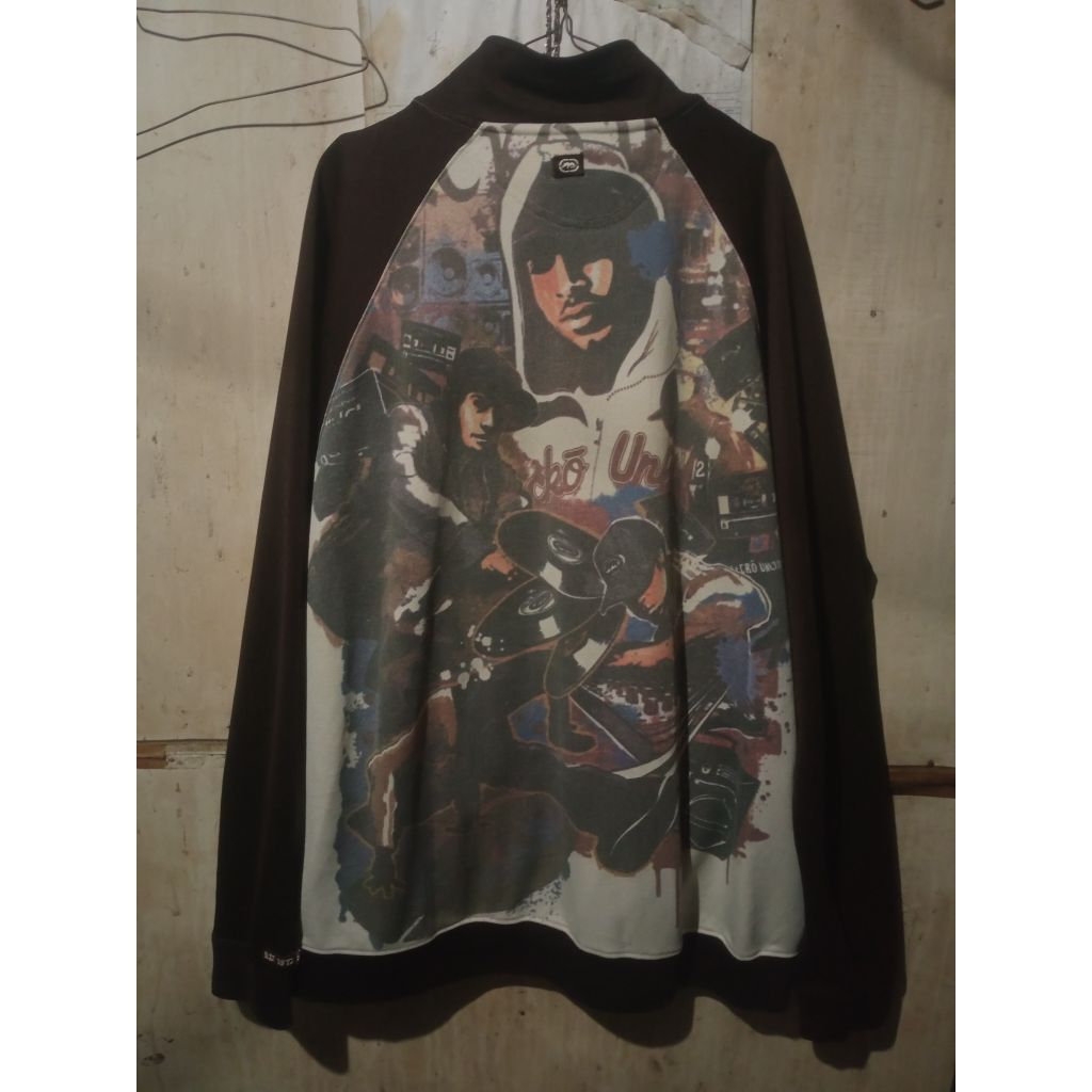 ecko untld all crews major graffiti art zip tracktop hiphop 00s not southpole jnco pelle pelle rocaw