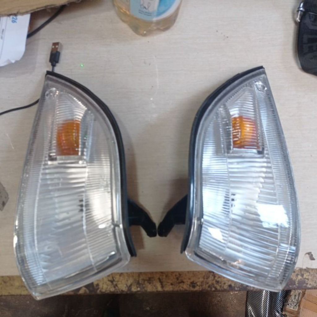 lampu sein corolla twincam