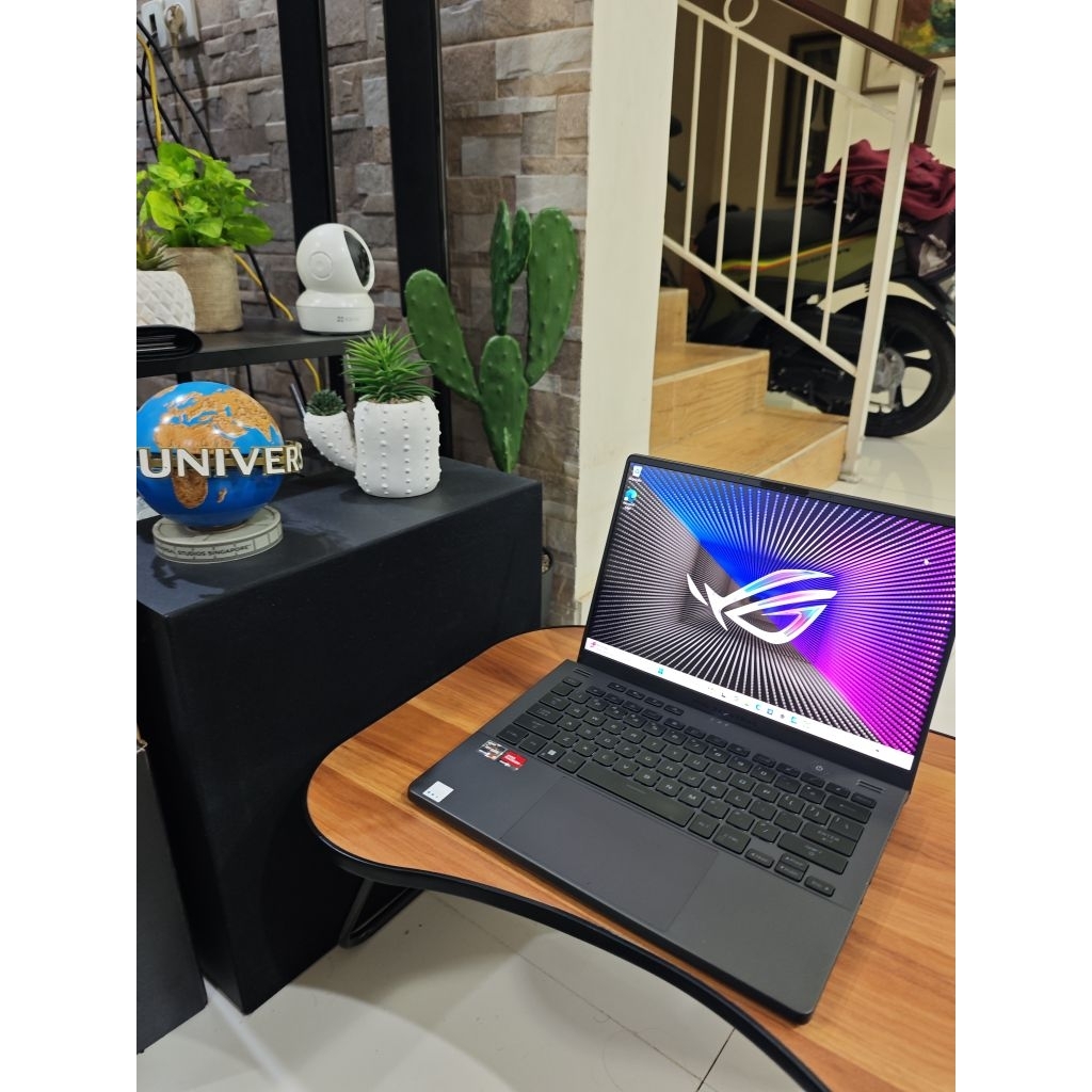 Laptop Asus ROG Zephyrus G14 RX6800S Animatrix