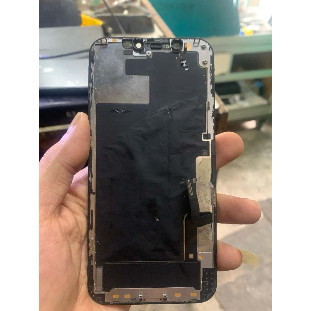 lcd iphone 12