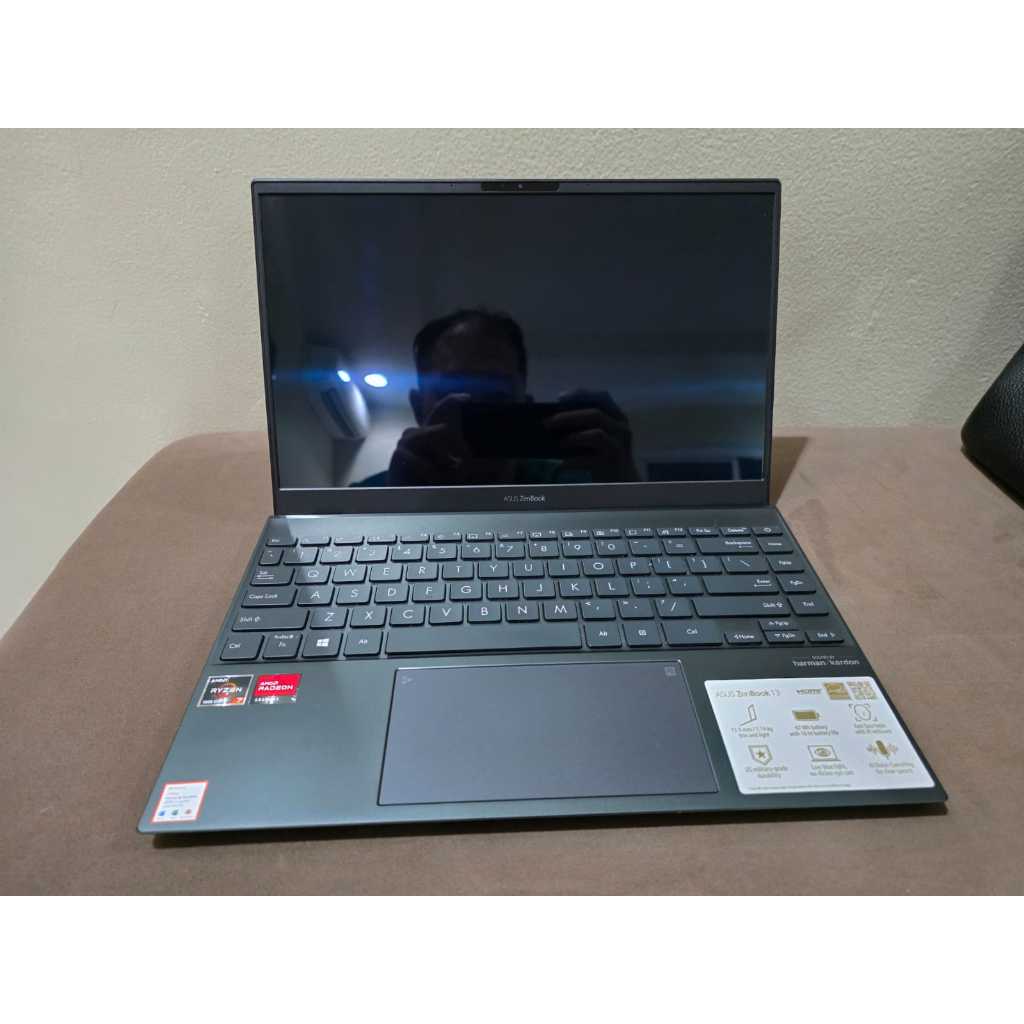 Asus Zenbook UM 325U