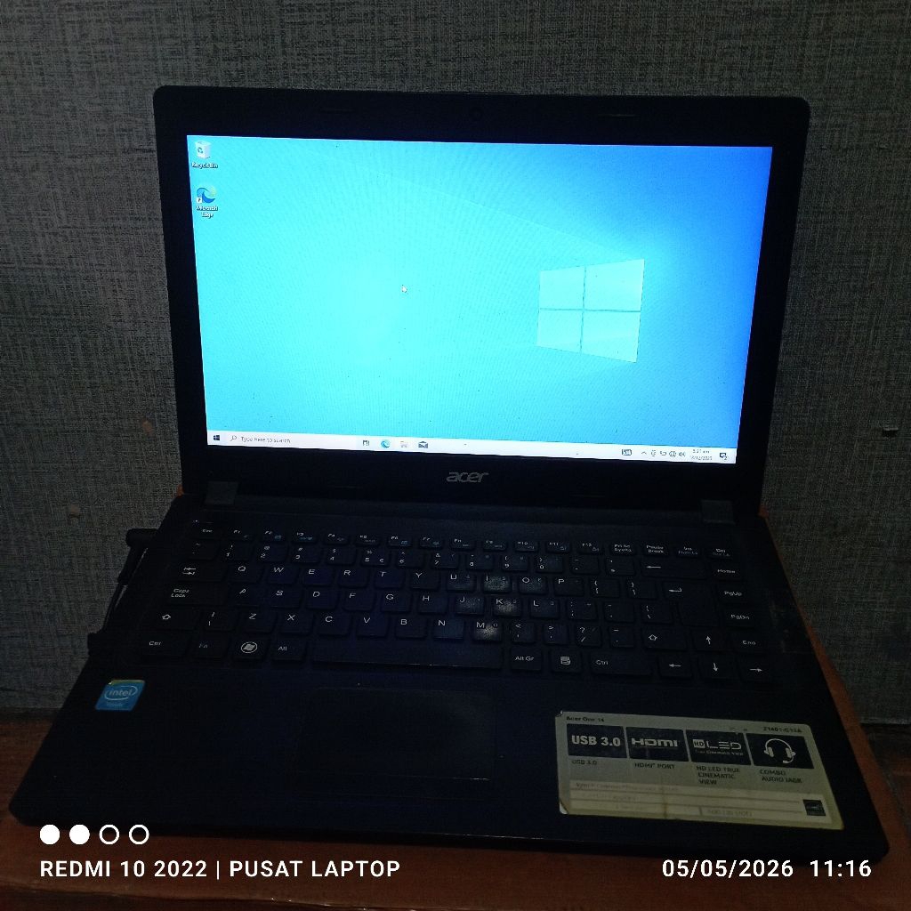 Laptop acer aspire one 14 z1401 intel Celeron Ram2gb ddr3 Lcd14in Mesin Normal Tested unit gak ada c