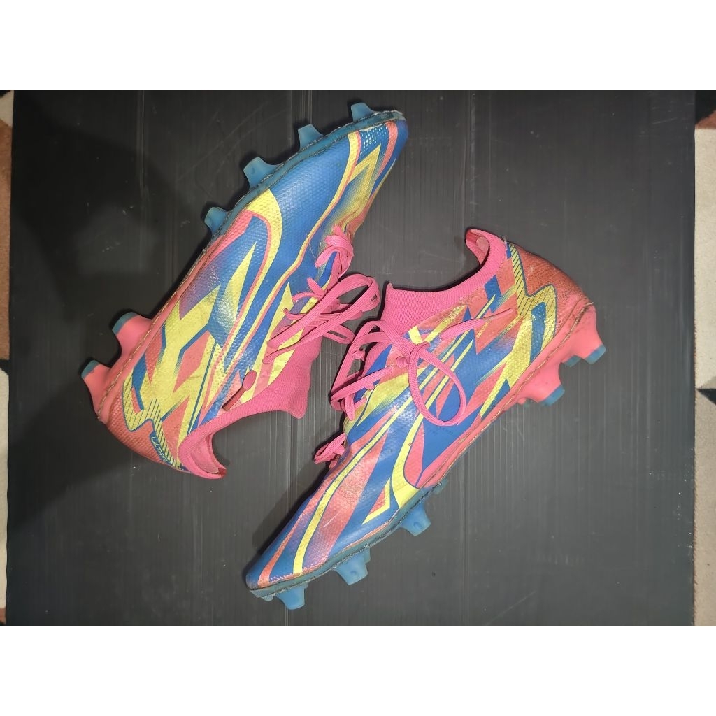 Sepatu sepak bola puma ultra match fg size 43