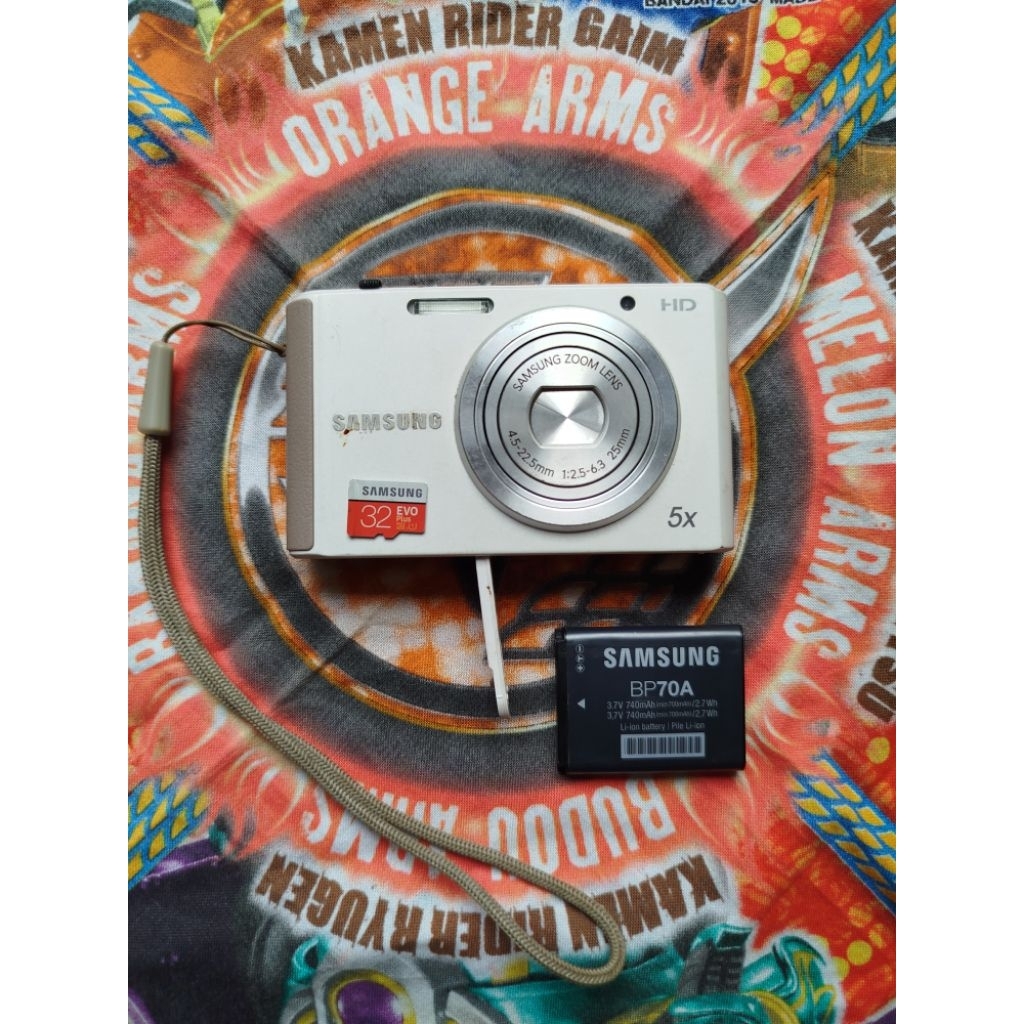 camera digital Samsung ST27