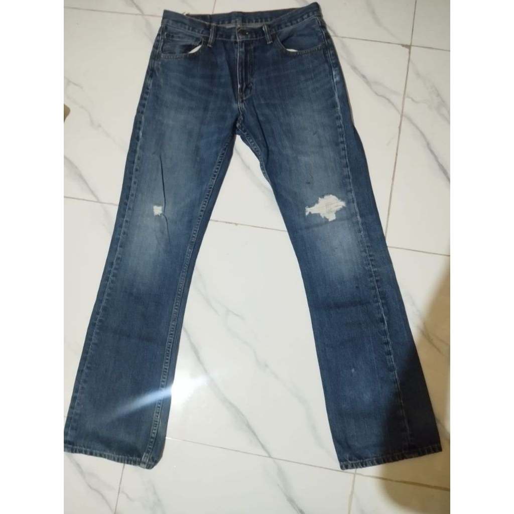 Levis 527 bootcut size 32