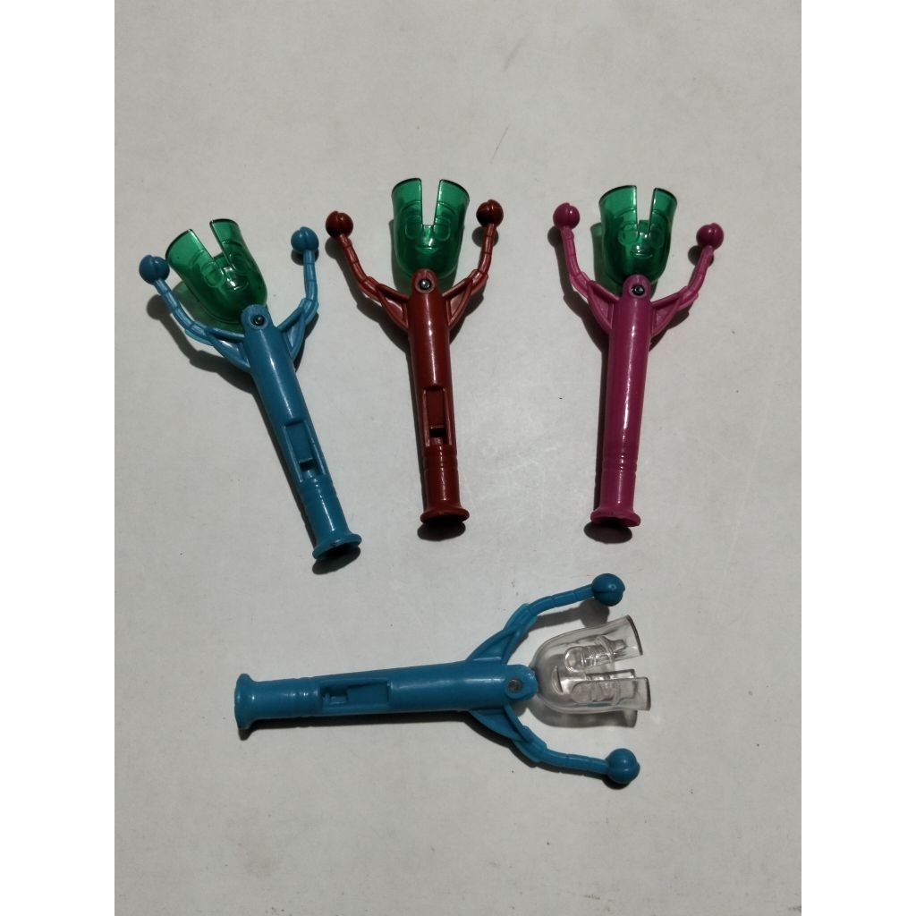 20 Pcs Mainan Pluit Kepala goyang.