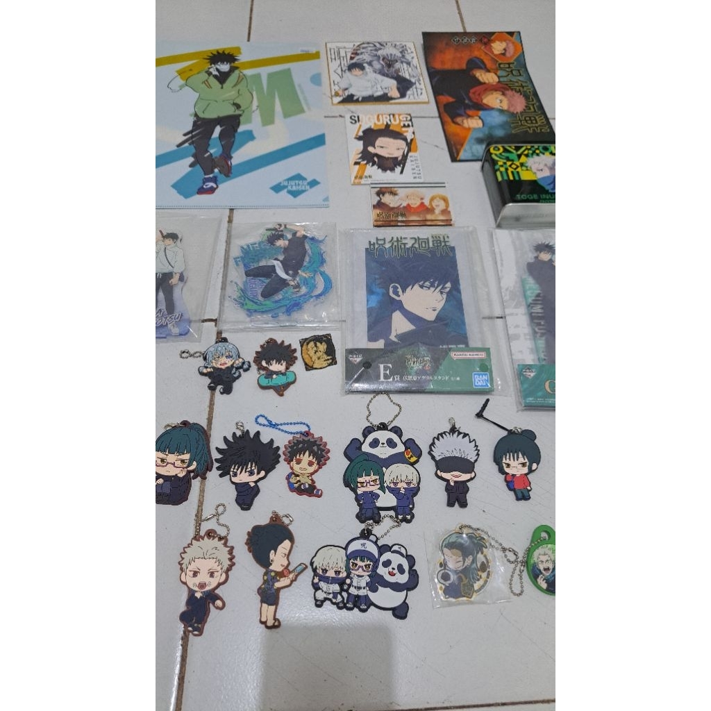 JJK (jujutsu kaisen) merch OFFICIAL