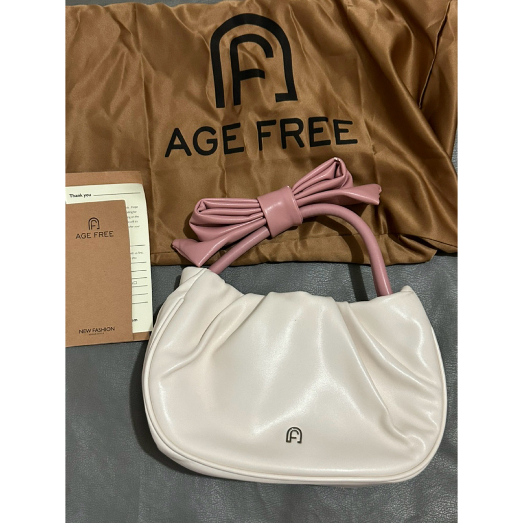 PRELOVED Age Free Jasmine Sling Bag - Tas Coquette Pita