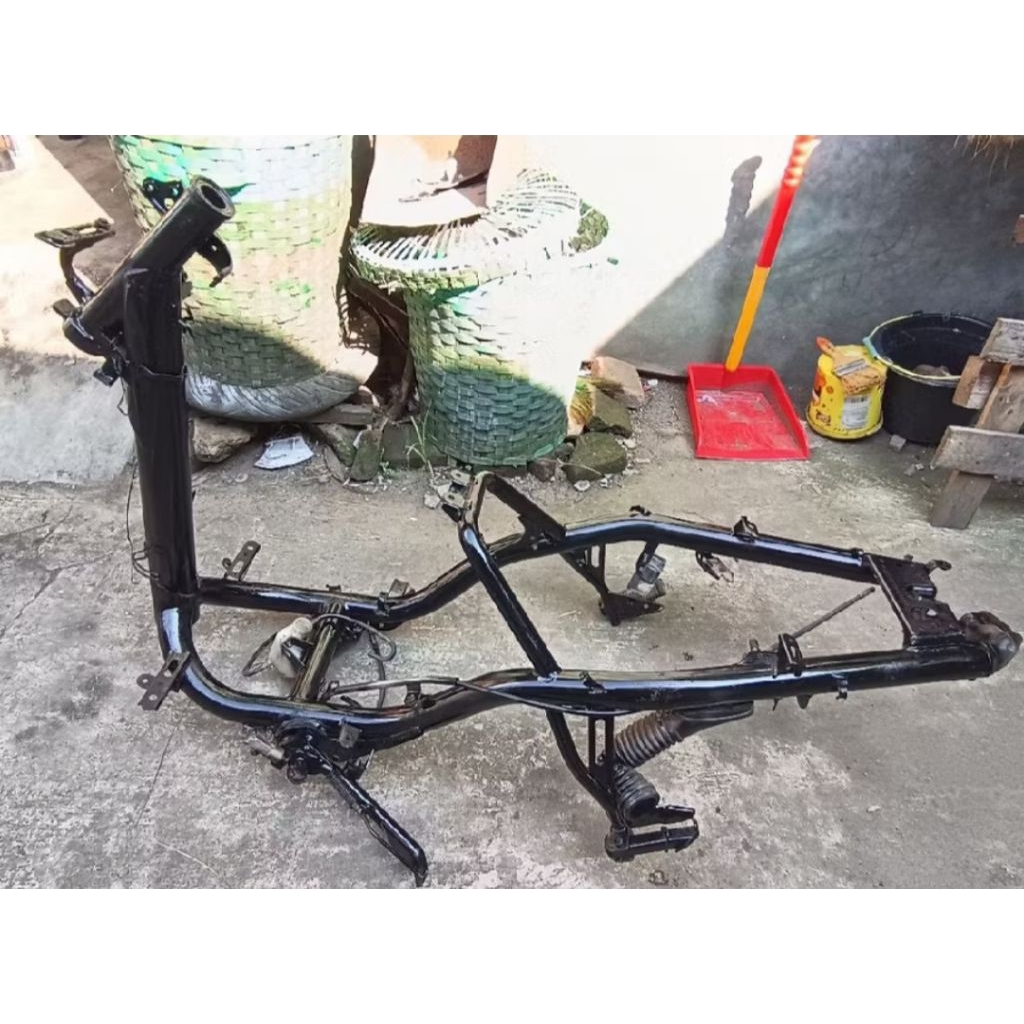 RANGKA, FRAME, SASIS YAMAHA XEON RC 125 INJEKSI, XEON 125 KARBU, THN 2010-2013, ORIGINAL SECCOND