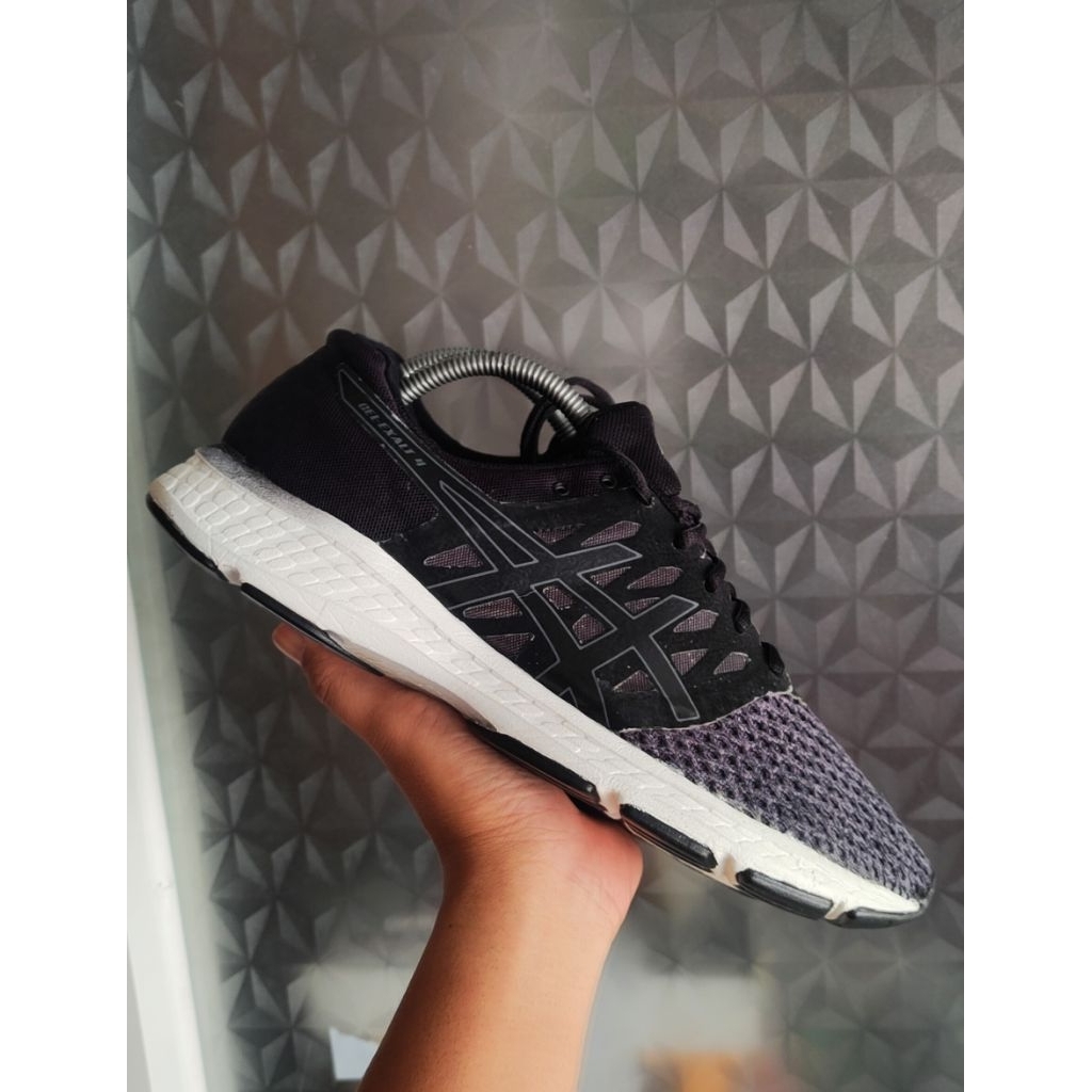 sepatu asics SZ 43 second bekas preloved
